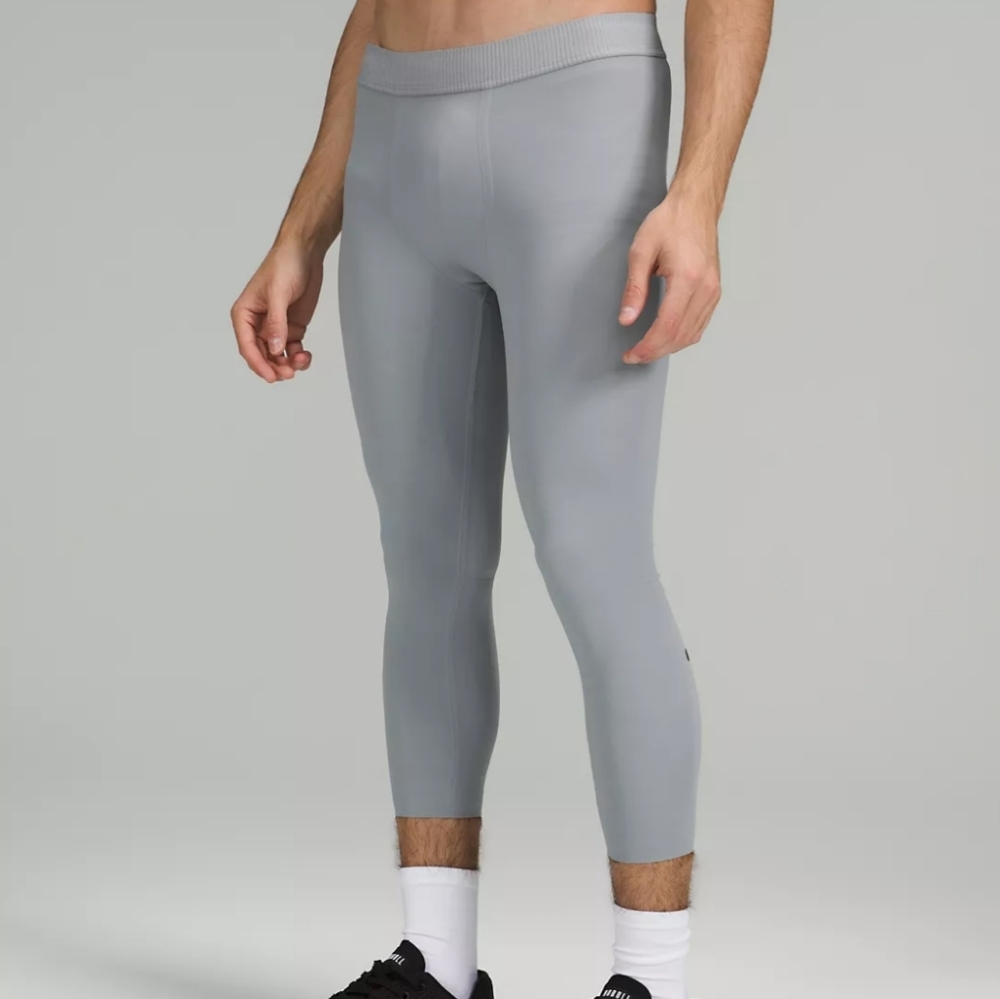 Lululemon License to Train 21" Tights